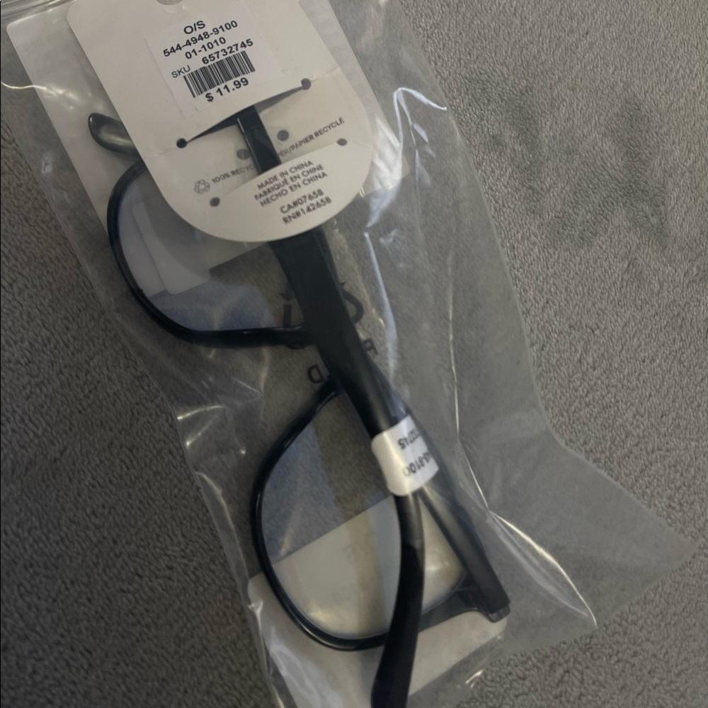 Basic Everyday Blue Light Glasses - Picture 2 of 3